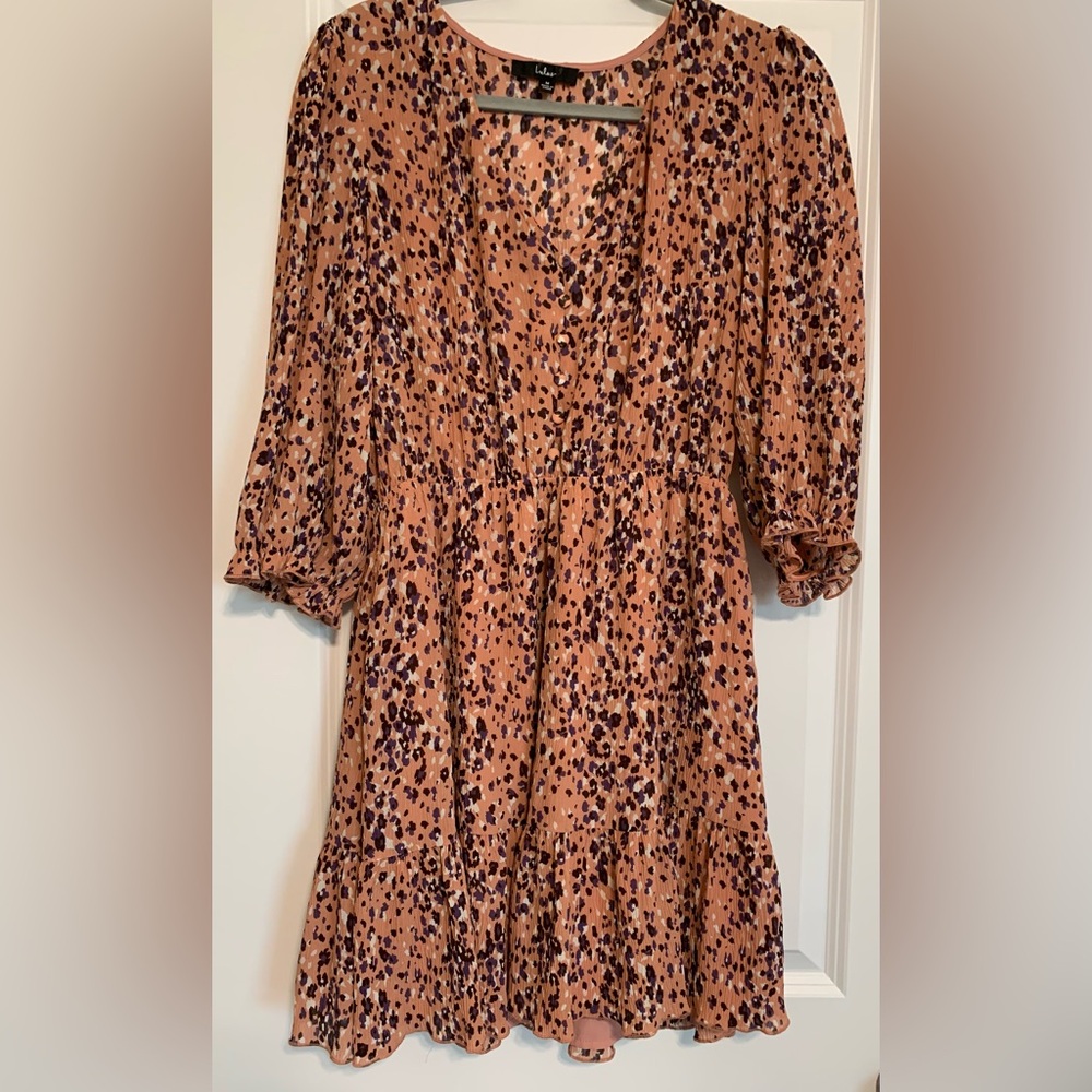 Lulu’s Parkside Mauve Multi Print‎ Half-Sleeve V-Neck Mini Dress Size Medium